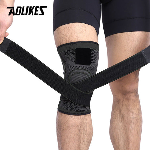 Knie Brace - kniebandage - Zwart / S €24.95