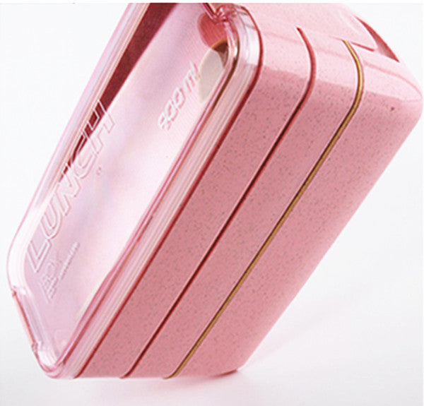 Lunchbox met 3 aparte bakjes en bestek - €17.95