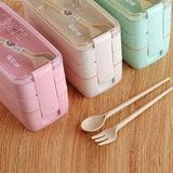 Lunchbox met 3 aparte bakjes en bestek - €17.95
